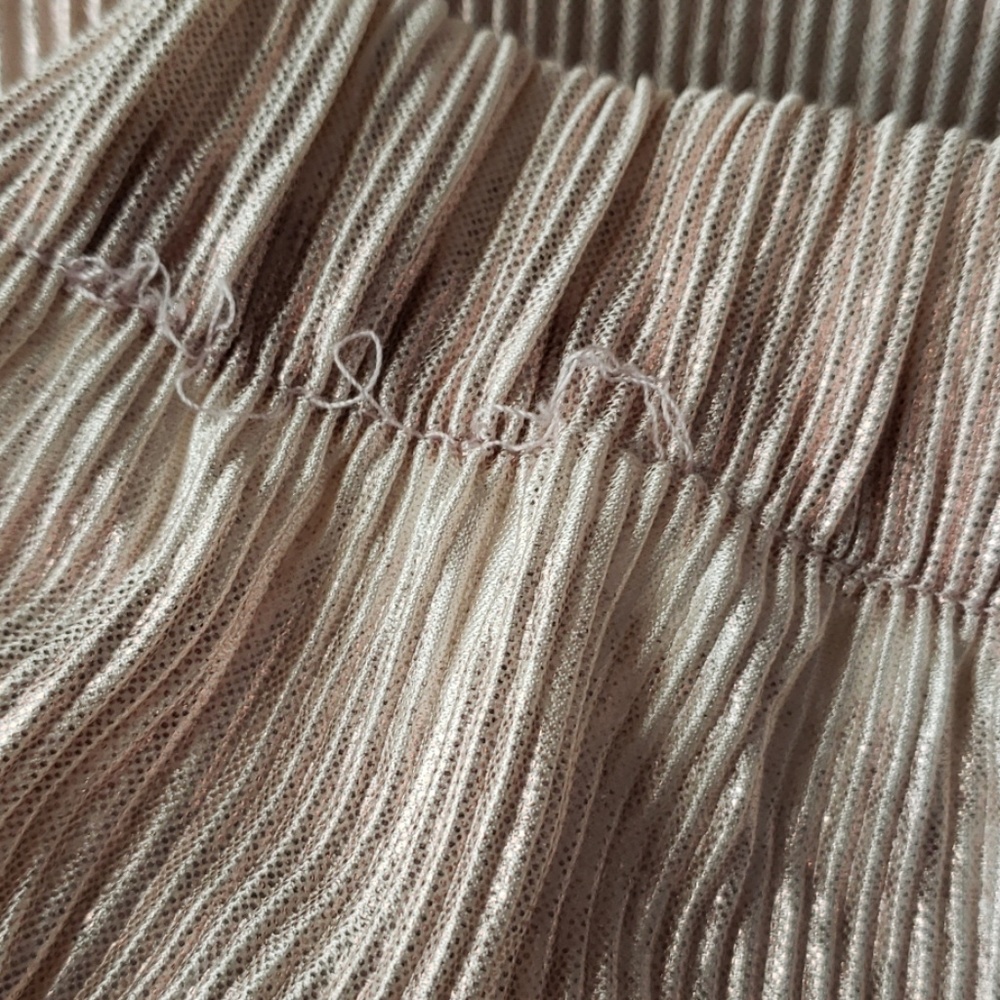ZARA fine -pleated wide-leg crop bottoms! - Picture 6 of 7